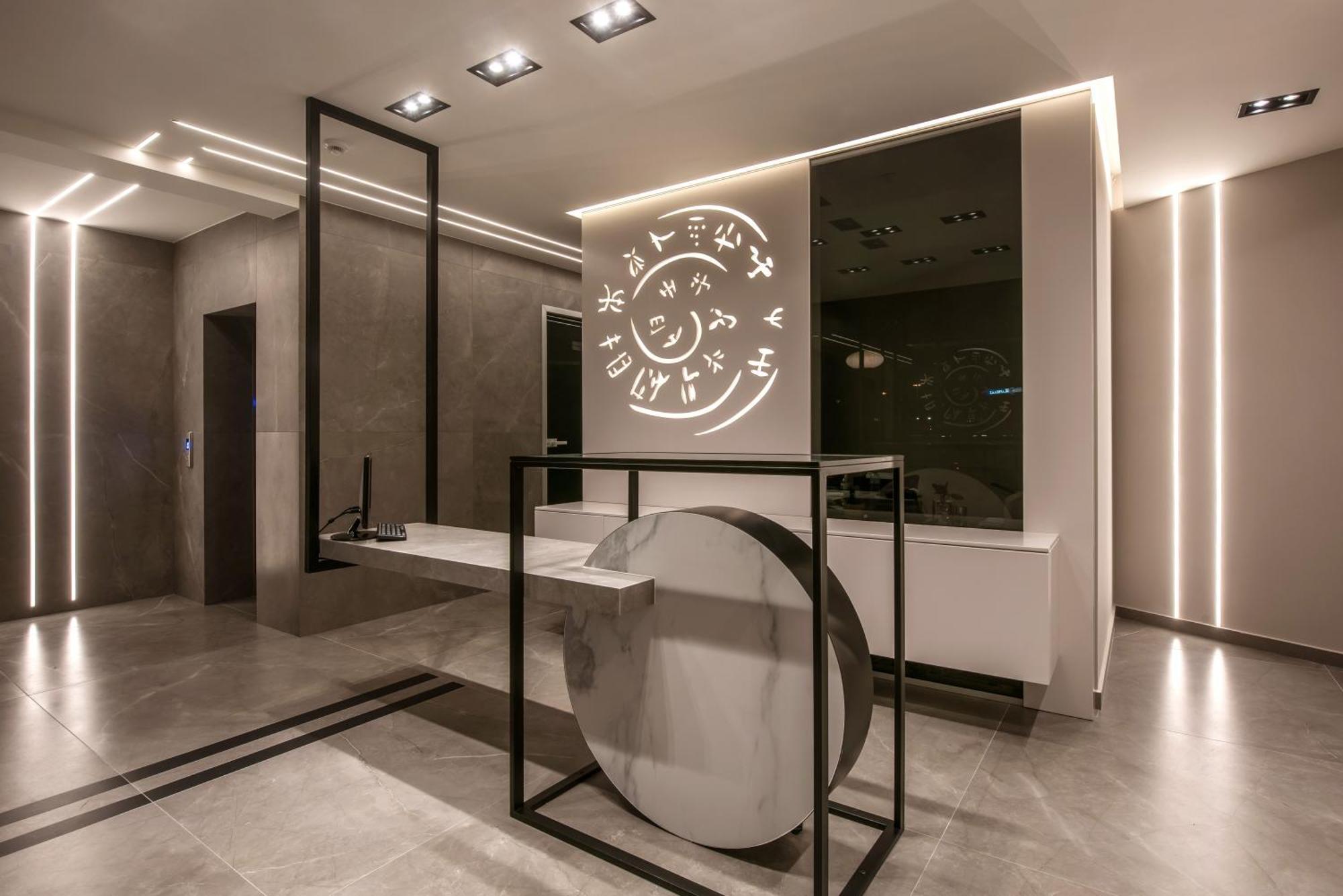 Lavris Hotel de apartamente