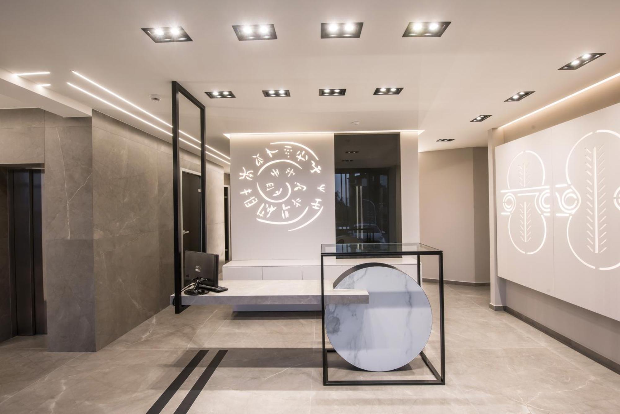 Lavris Apart Otel 3*